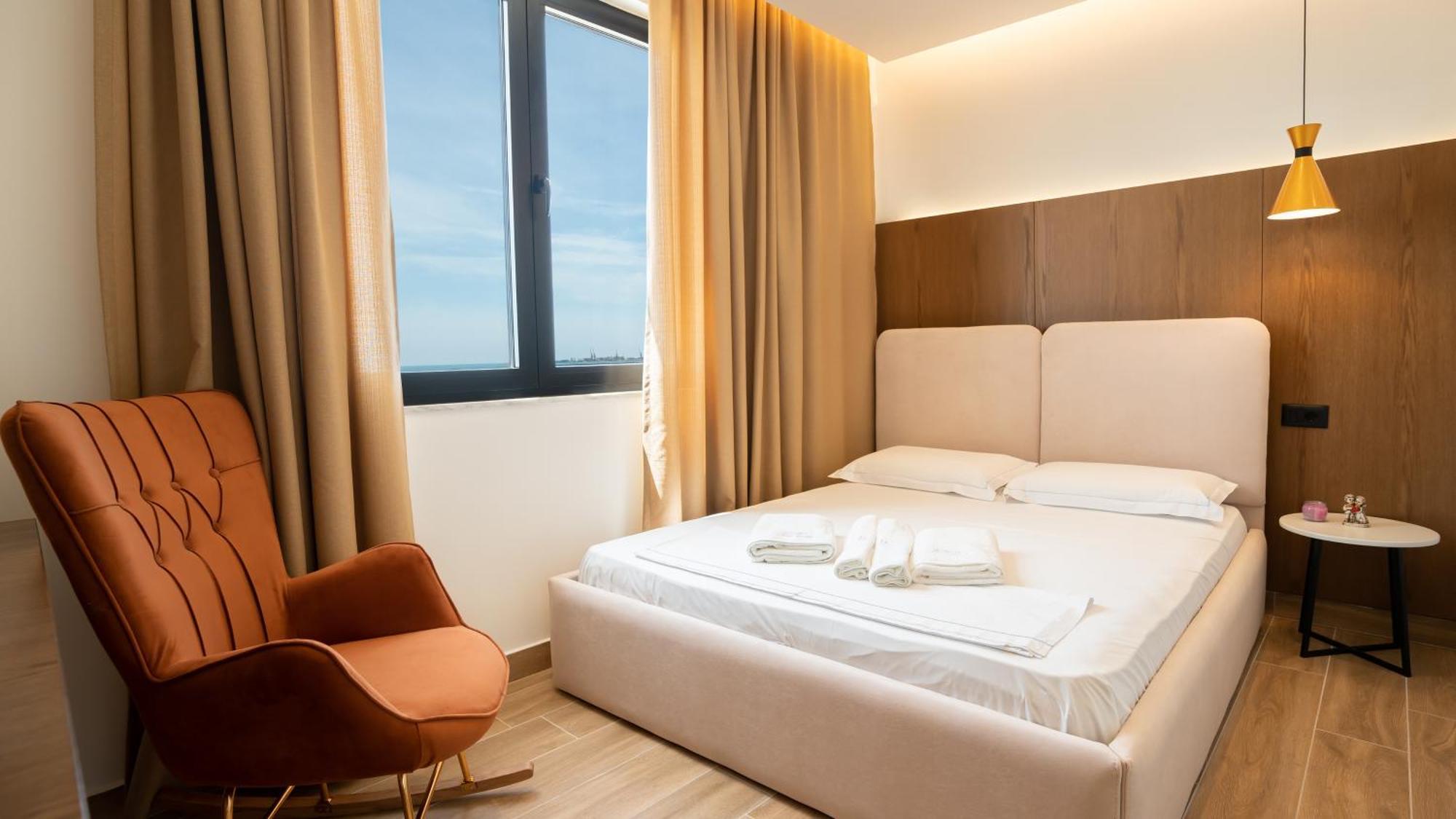 Azure Sea View * Durrës